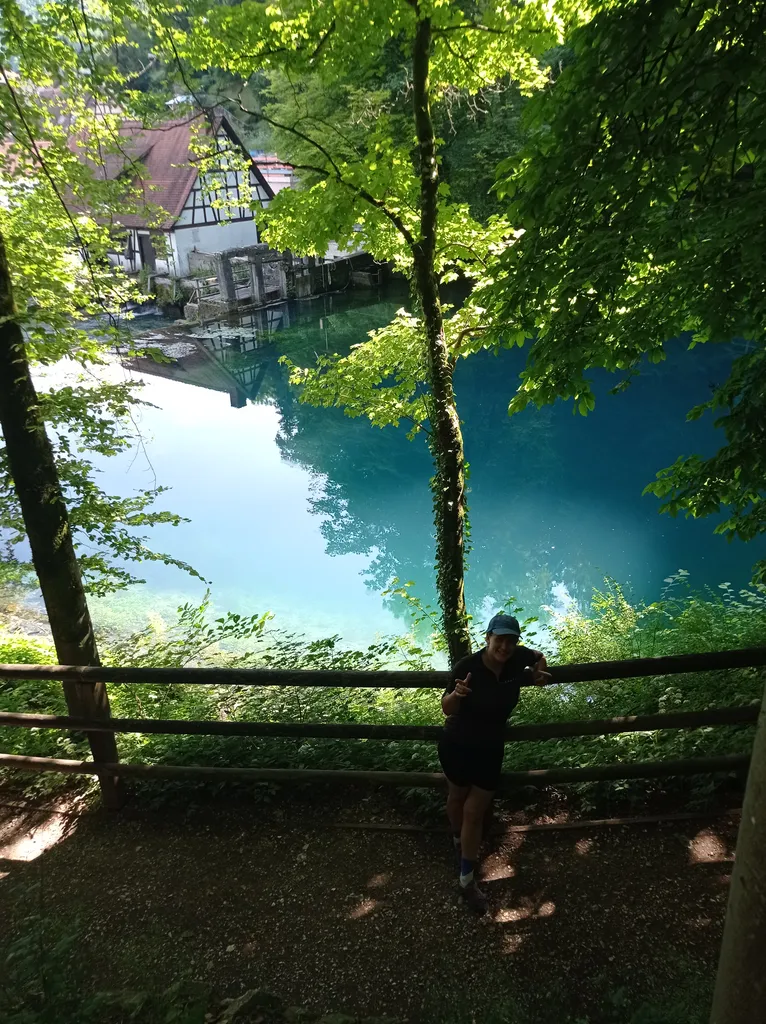 Aan de prachtige bron van de Blau te Blaubeuren, Eef is herbrond